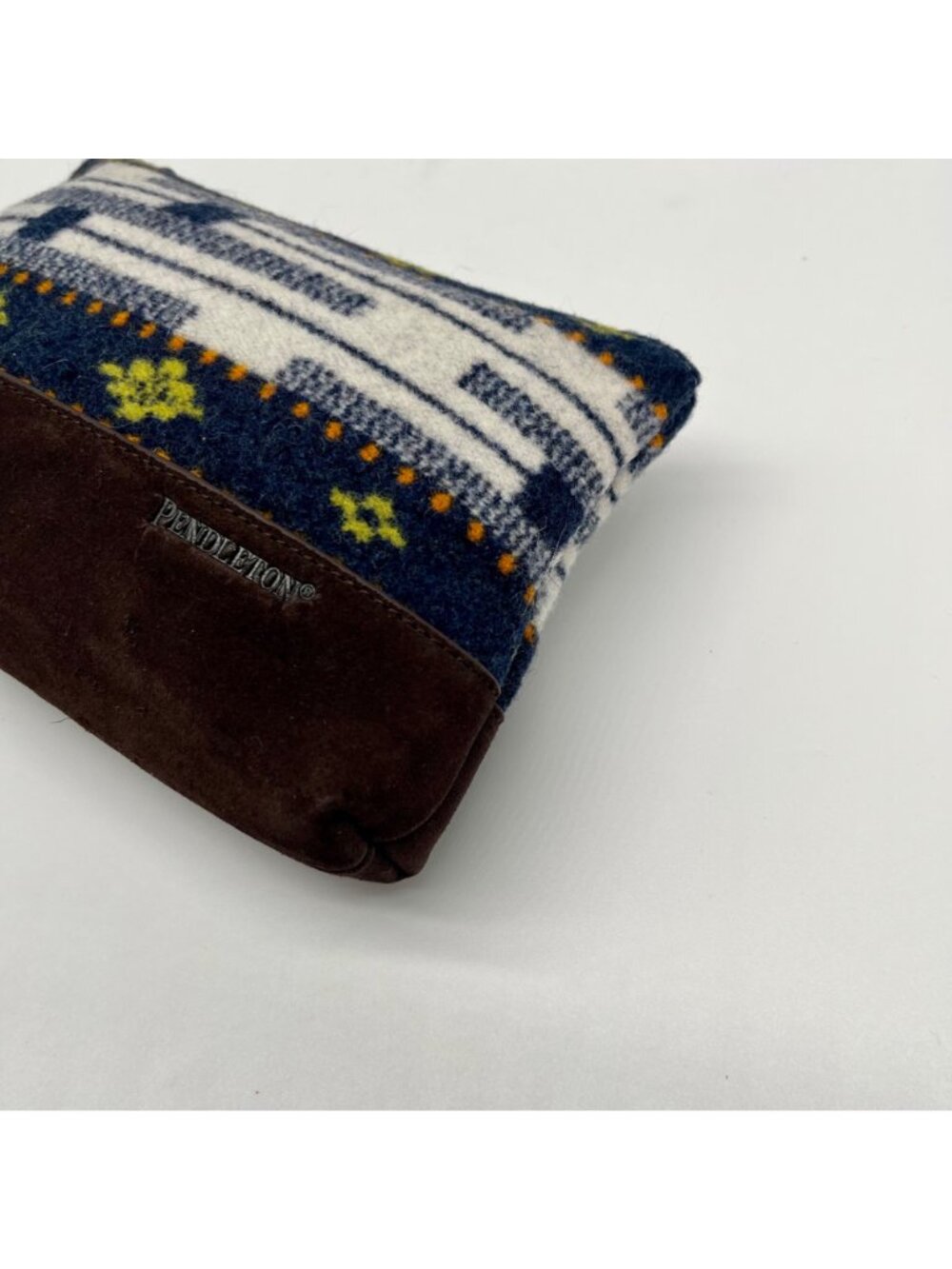 Pendleton Brown Wool And leather Clutch - Picture 6 of 11